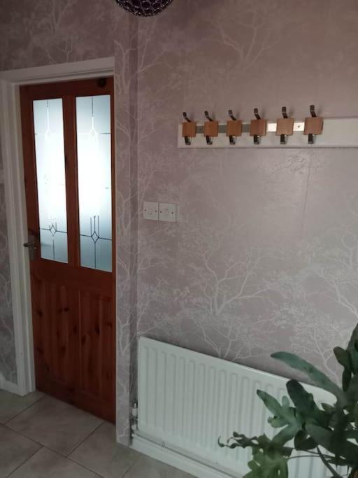 House With Free Parking And Large Garden Villa Wyke Regis ภายนอก รูปภาพ