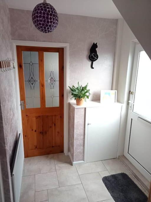 House With Free Parking And Large Garden Villa Wyke Regis ภายนอก รูปภาพ