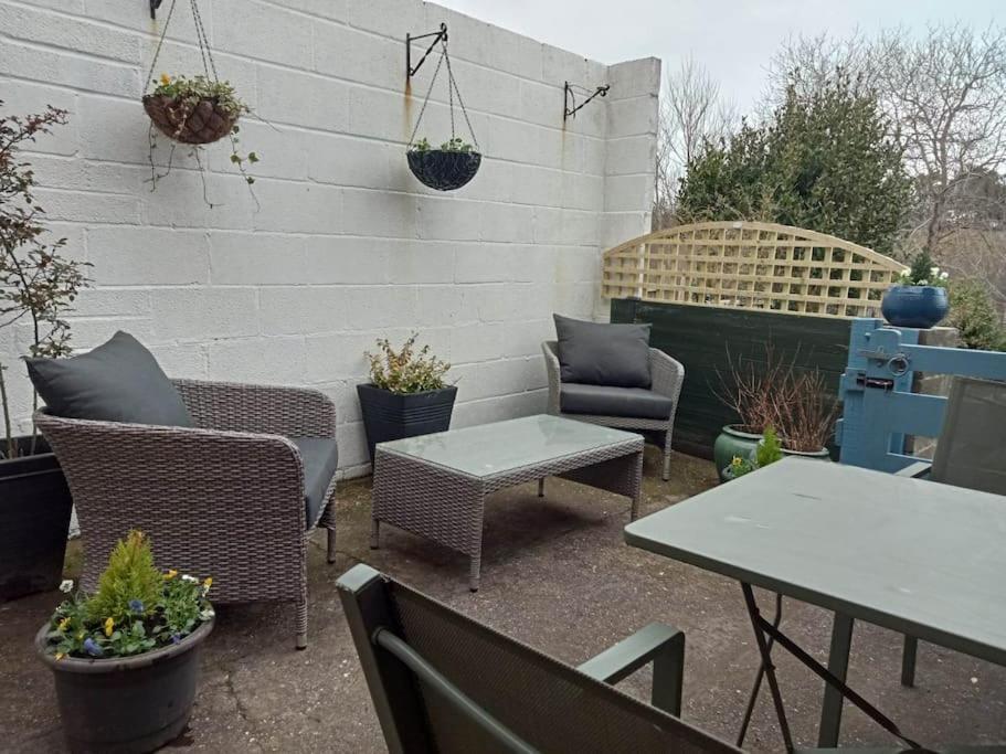 House With Free Parking And Large Garden Villa Wyke Regis ภายนอก รูปภาพ